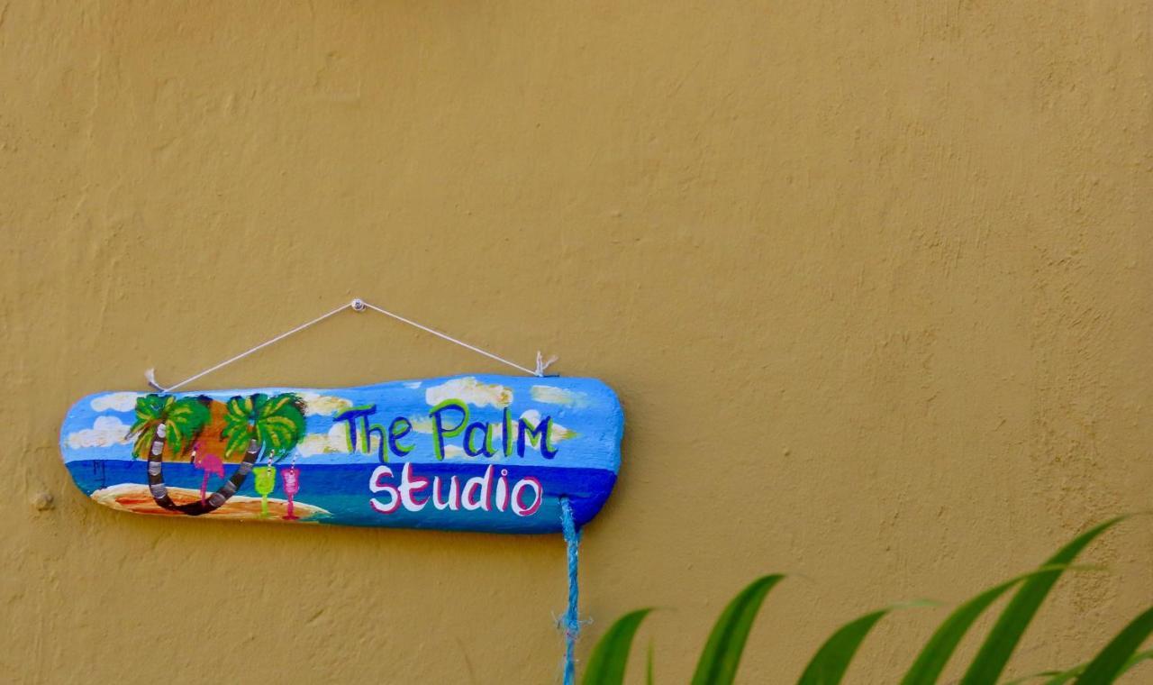 Historic Building The Palm Backyard Studio-Apartment Willemstad, Curacao Feel Home Away From Home Exterior foto